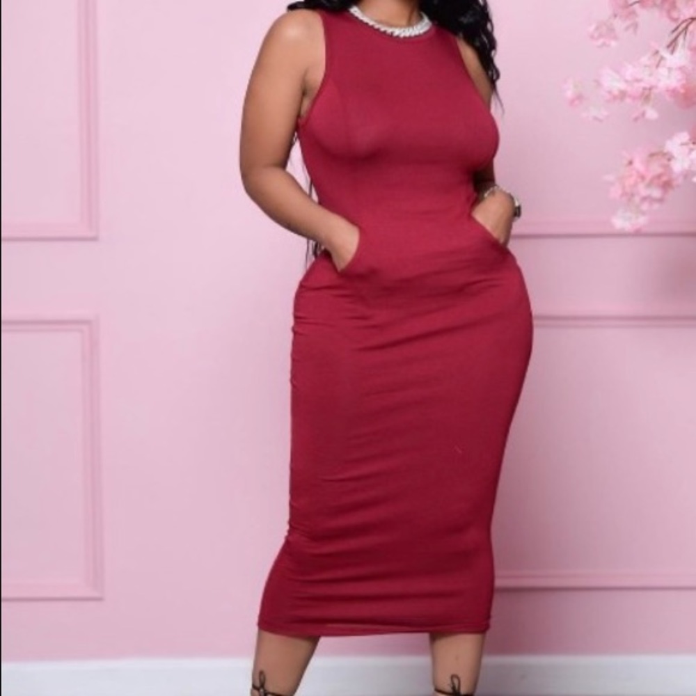 Fitted maxi dress